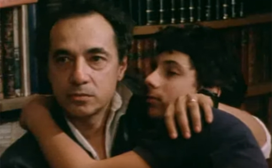 Η ζωή με τον Άλκη: Όταν ο Δημήτρης Κολλάτος εξιστόρησε μέσω ταινίας την καθημερινότητα με τον γιο του που έπασχε από αυτισμό