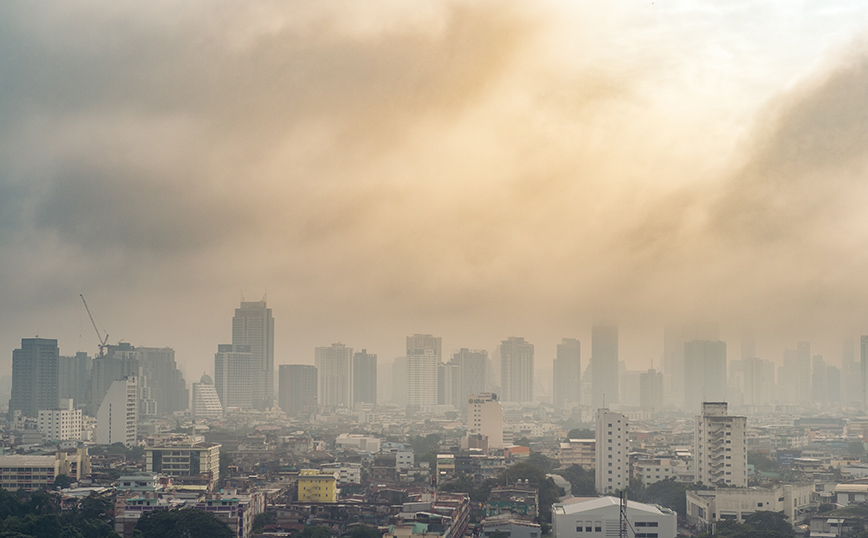 Η ρύπανση αέρα συνδέεται με σχεδόν 6 εκατ. πρόωρους τοκετούς ετησίως στον κόσμο