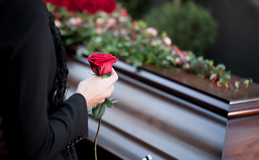 Σήμερα η κηδεία του επιχειρηματία στη Ζάκυνθο &#8211; Βολίδα πέρασε από το θώρακα στο κρανίο