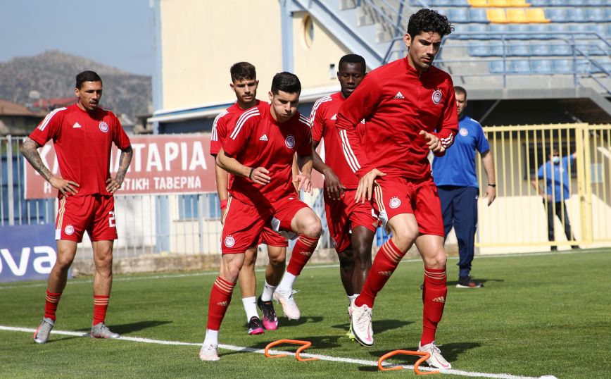 Ολυμπιακός: «Δένει» Μπουχαλάκη, κοντά και σε συμφωνία με Χολέμπας