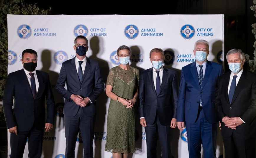«Η Αθήνα ανακτά τη διεθνή της ακτινοβολία» – Το δημαρχείο γίνεται σημείο αναφοράς ξένων αξιωματούχων