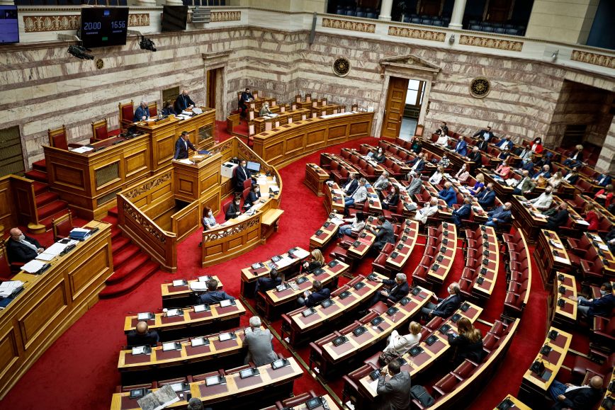 Κύκλοι ΝΔ: Ο πρωθυπουργός σέβεται και τιμά το Κοινοβούλιο &#8211; Η πραγματικότητα διαψεύδει τον κ. Τσίπρα