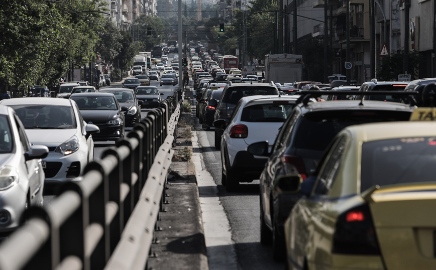 Κίνηση τώρα: Μεγάλο μποτιλιάρισμα στην Αττική – Δείτε τον χάρτη