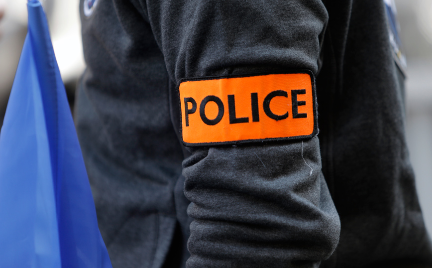 Γαλλία: Υποχρεωτικά 30 χρόνια φυλακή για όσους καταδικάζονται σε ισόβια για επιθέσεις σε αστυνομικούς