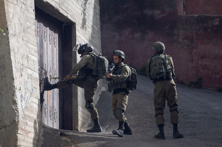 Ισραήλ: Ισραηλινοί πυροβόλησαν και σκότωσαν έναν Παλαιστίνιο που επιτέθηκε σε στρατιώτες στη Δυτική Όχθη