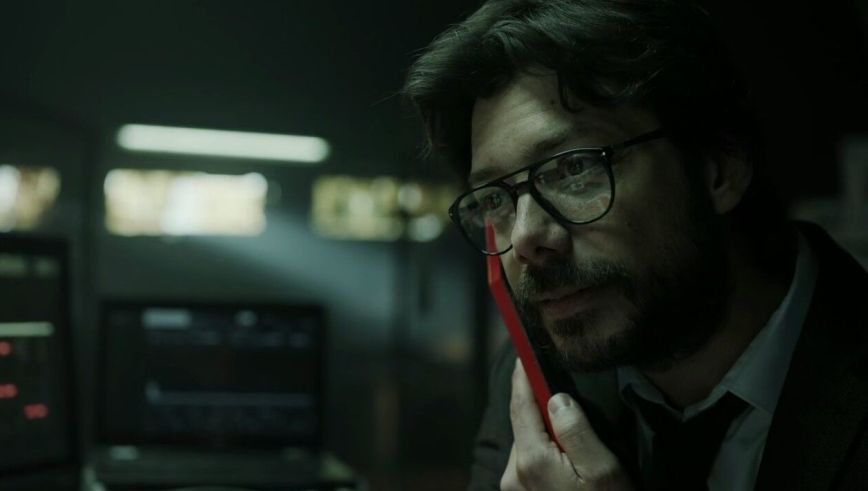 La Casa de Papel: Το συγκινητικό «αντίο» του Προφεσόρ στο πλατό των γυρισμάτων