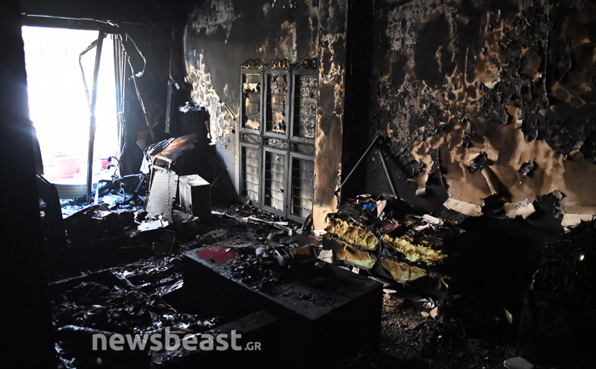 Εικόνες από το διαμέρισμα που κάηκε στην πλατεία Κολιάτσου &#8211; Απεγκλωβίστηκε 65χρονη