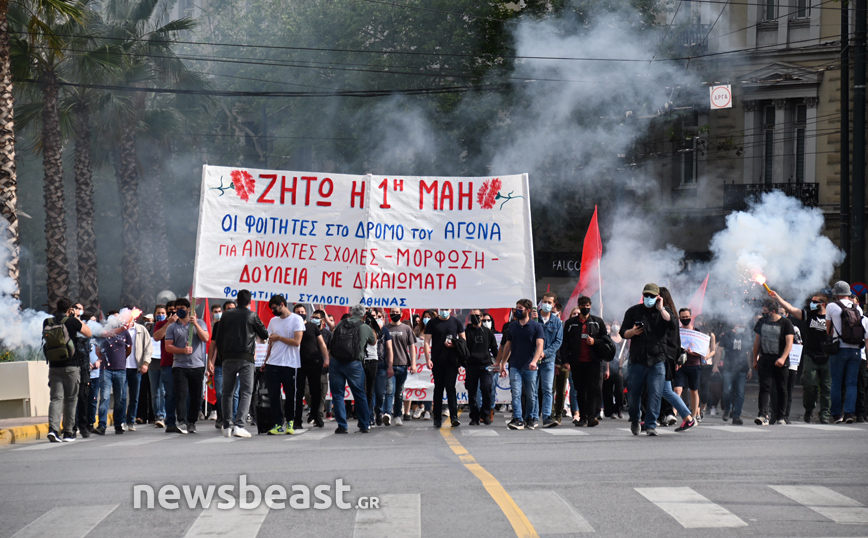 Σε εξέλιξη η συγκέντρωση του ΠΑΜΕ στο Σύνταγμα