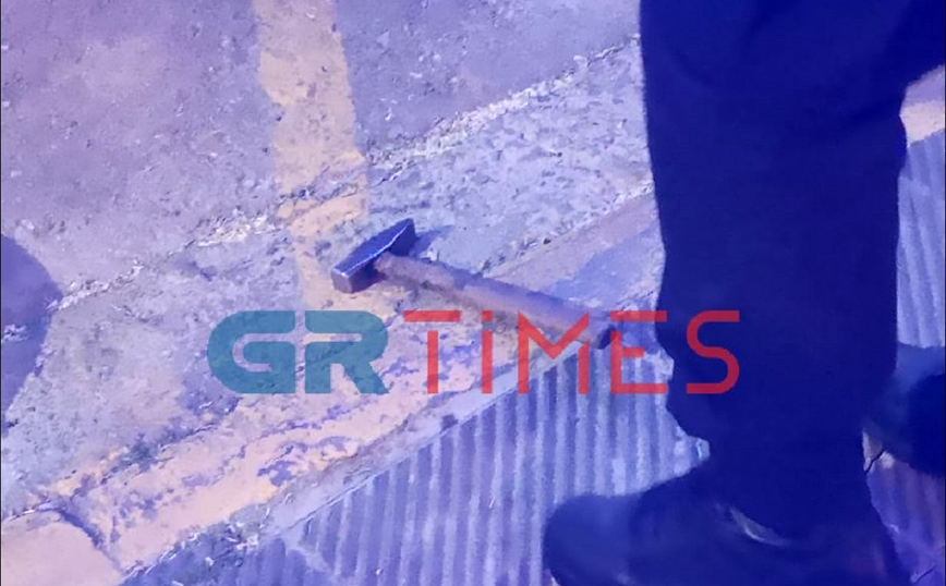 Επιτέθηκε σε οδηγό με σφυρί για ένα πάρκινγκ στη Θεσσαλονίκη