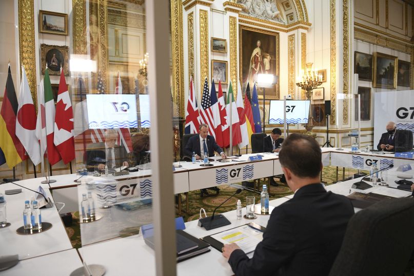 Μέλη της ινδικής αντιπροσωπείας που συμμετέχουν στο G7 βρέθηκαν θετικά στον κορονοϊό