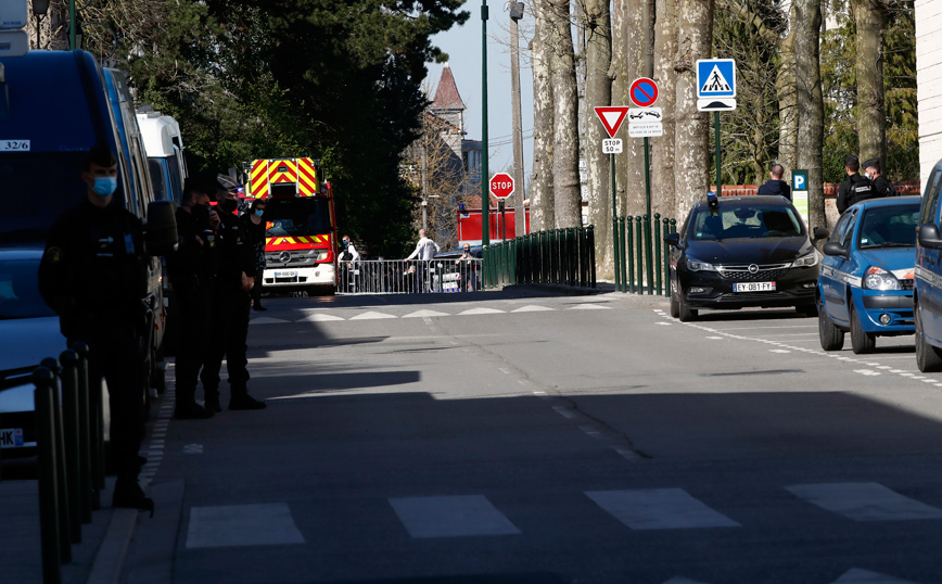 Συνελήφθη ο πρώην στρατιωτικός που είχε ανοίξει πυρ κατά αστυνομικών στη Γαλλία
