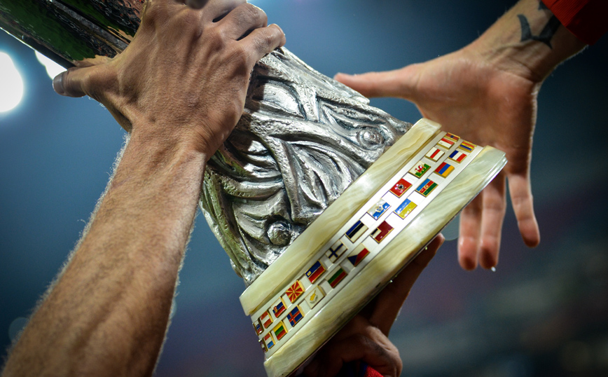 Europa League: Τα ρεκόρ των… μονών τελικών – Τα νούμερα γύρω από το τρόπαιο των 15 κιλών της UEFA