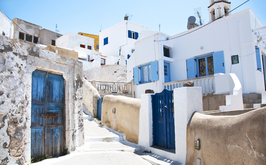 Forbes: Γιατί η Ελλάδα είναι στην κορυφή των κρατήσεων των Αμερικανών