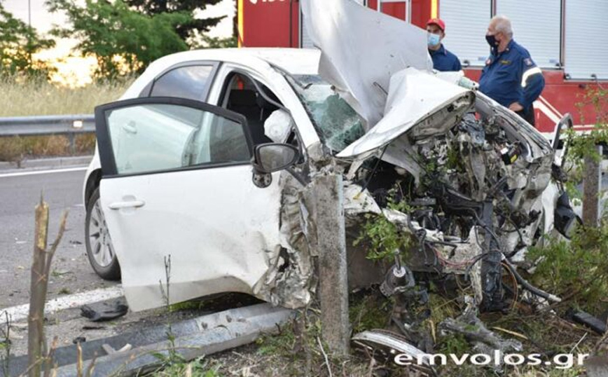 Σοκαριστικές εικόνες από τροχαίο δυστύχημα στην Ημαθία &#8211; Νεκρός ο 49χρονος οδηγός