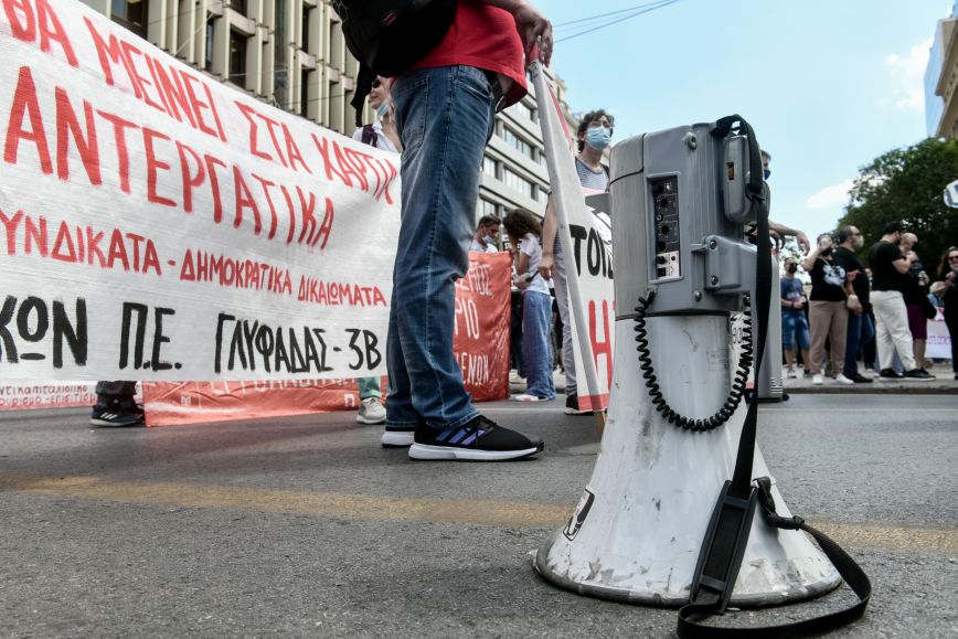 Εργασιακό νομοσχέδιο: Η πολιτική αποτίμηση της απεργίας – Ετοιμάζει επικοινωνιακή αντεπίθεση η κυβέρνηση για τα εργασιακά