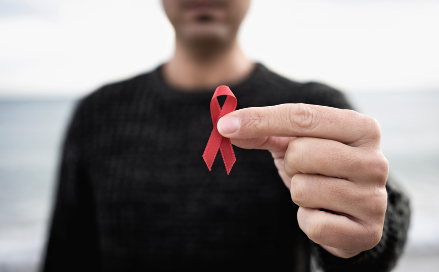 AIDS: Ο ετήσιος αριθμός κρουσμάτων του ιού έπεσε κατά 73%