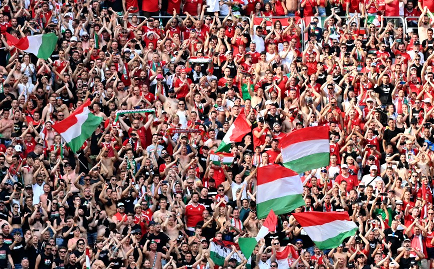 Euro 2020: Έρευνα της UEFA για ρατσιστική συμπεριφορά των Ούγγρων οπαδών