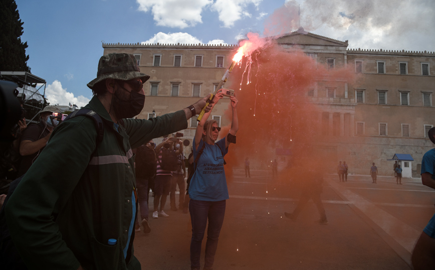 Η Πανελλήνια Ομοσπονδία Θεάματος Ακροάματος καλεί σε 24ωρη απεργία την Τετάρτη 16/6