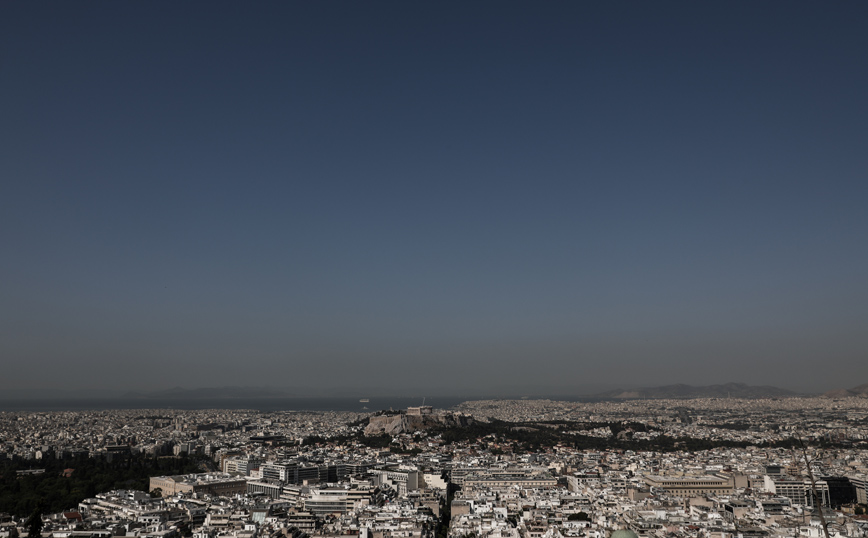 Κύμα μεταβιβάσεων στα ακίνητα &#8211; Έντονη κινητικότητα στα συμβολαιογραφεία