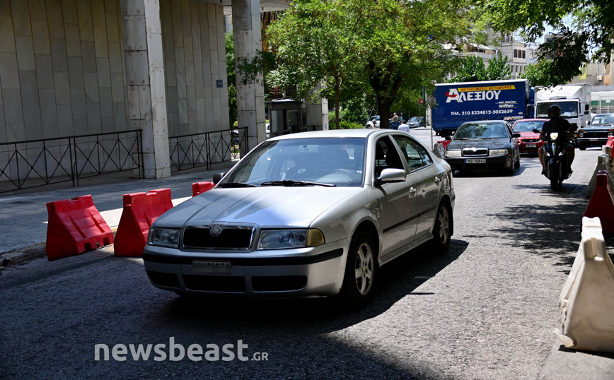 Έγκλημα στα Γλυκά Νερά: Έφτασε στη ΓΑΔΑ ο σύζυγος της Καρολάιν – Νέα στοιχεία