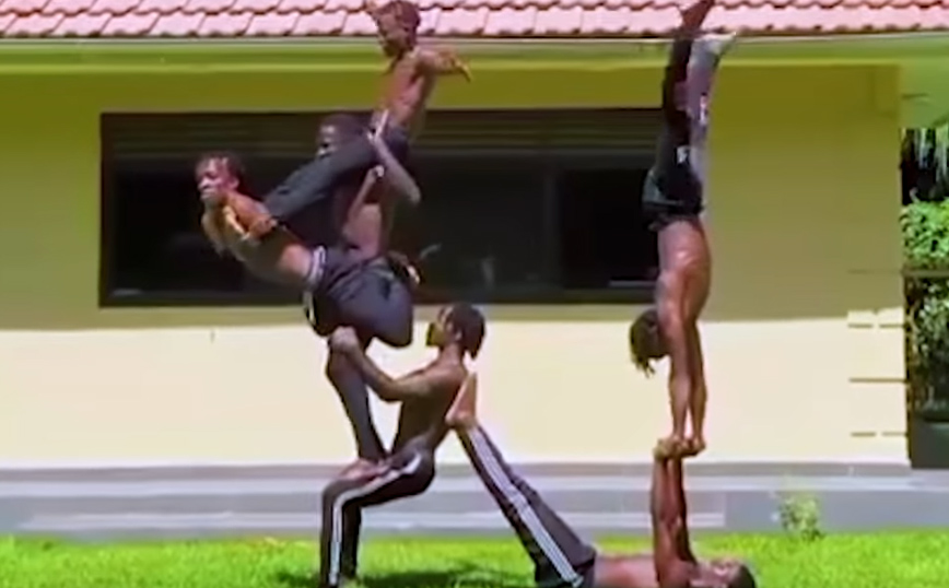 Viral στιγμές που σάρωσαν στα κοινωνικά δίκτυα