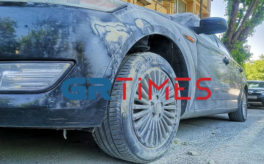 Εμπρηστική επίθεση σε όχημα του Εργατικού Κέντρου Θεσσαλονίκης – «Επίθεση στη Δημοκρατία»