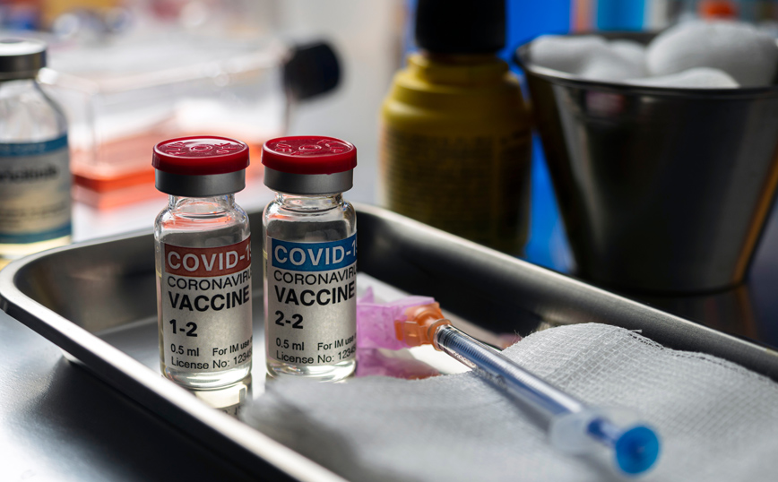 Εμβόλια &#8211; Κορονοϊός: Τι δείχνει νέα έρευνα για το «κοκτέιλ» AstraZeneca και Pfizer
