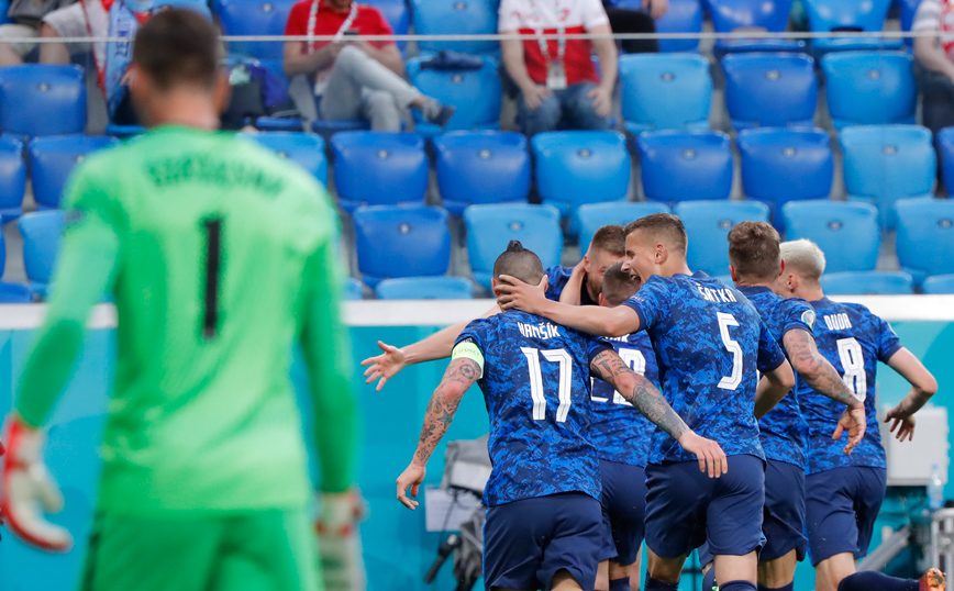 Euro 2020: Αυτογκόλ τερματοφύλακα, αποβολή και… έκπληξη στο Πολωνία – Σλοβακία