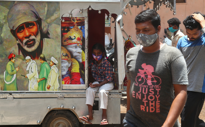 Κορονοϊός &#8211; Ινδία: 470 θάνατοι, σχεδόν 12.000 κρούσματα σε 24 ώρες