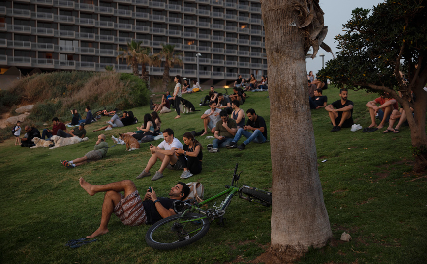 Άρση περιορισμών για τον κορονοϊό στο Ισραήλ, η χώρα παραμένει όμως κλειστή στους ταξιδιώτες