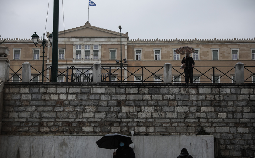 Κακοκαιρία «Αθηνά» – Meteo: Καταιγίδες σήμερα στην Αττική – Για ποιους νομούς χτυπά «καμπανάκι»