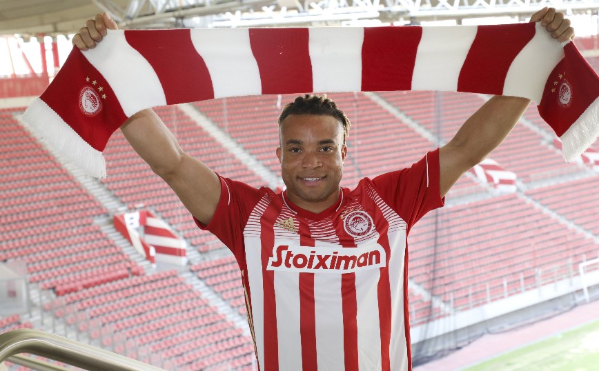 Ολυμπιακός: Υπέγραψε και ανακοινώθηκε ο Κουντέ