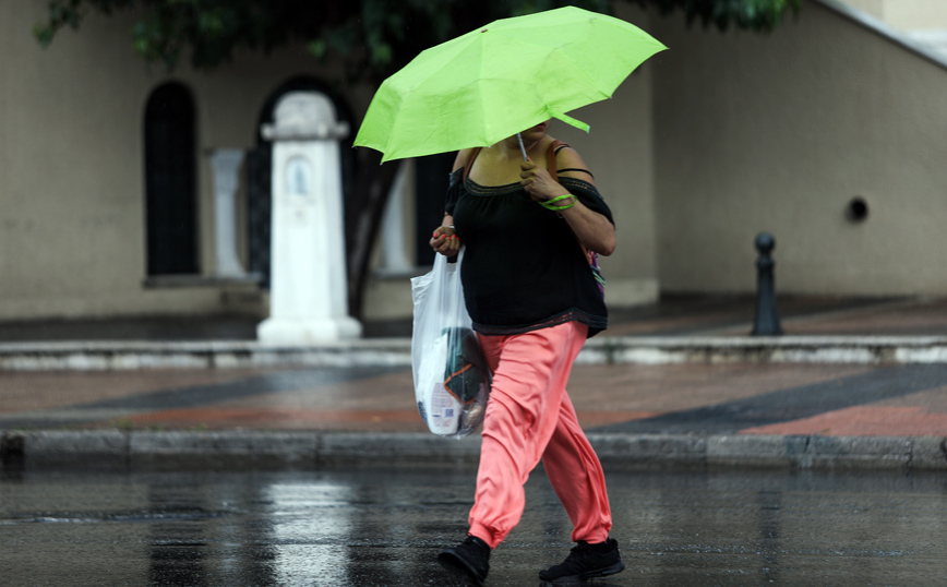 Καιρός: Βροχές και καταιγίδες σε όλη τη χώρα την Κυριακή