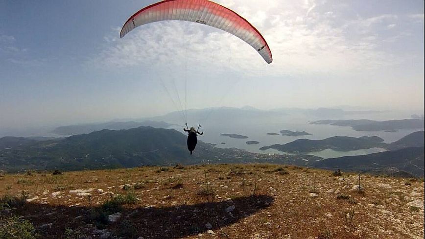 Συναγερμός στον Παρνασσό: Αγνοείται αεροπτεριστής