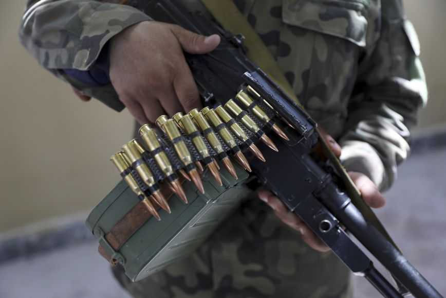 Πολέμαρχος από το Αφγανιστάν υπόσχεται να ξαναπάρει τα όπλα κατά των Ταλιμπάν