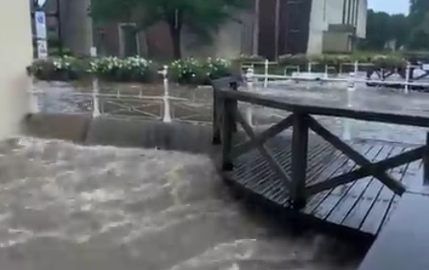 Καταστροφικές πλημμύρες στη Γερμανία: Τέσσερις νεκροί από την κατάρρευση σπιτιών