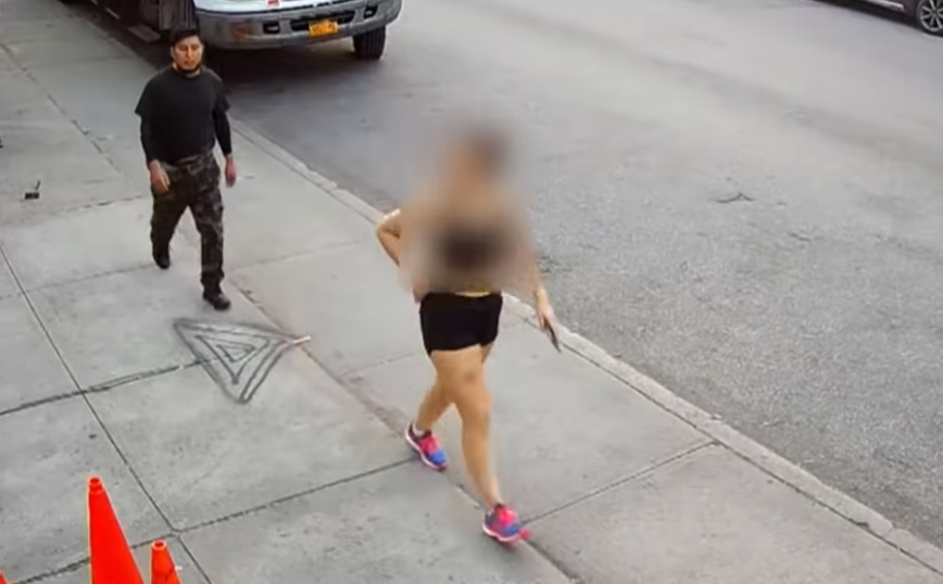 Σοκαριστικό βίντεο: Καρέ καρέ η σεξουαλική επίθεση άντρα σε 35χρονη στη μέση του δρόμου