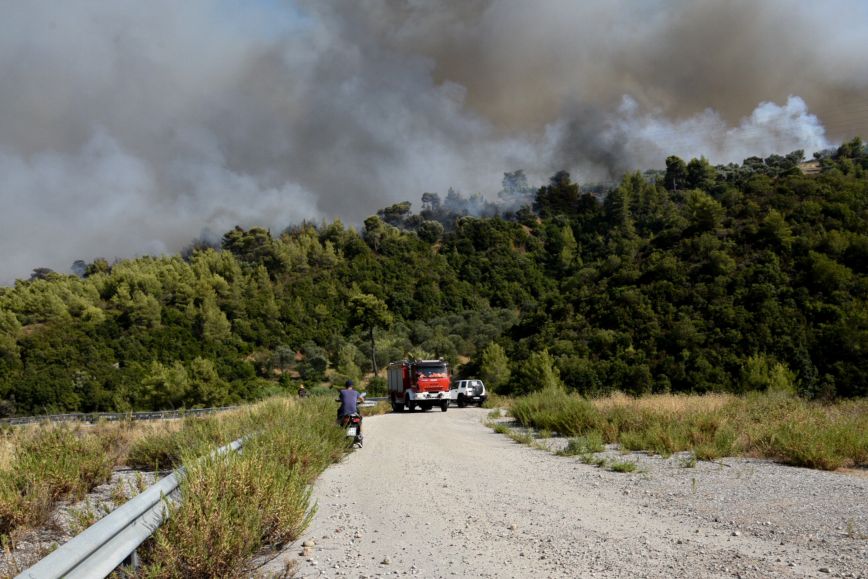 Πύρινη κόλαση στην Αχαΐα: «Τουλάχιστον 10 σπίτια έχουν καεί στην περιοχή μας» &#8211; «Ζήσαμε μία πρωτόγνωρη κατάσταση»