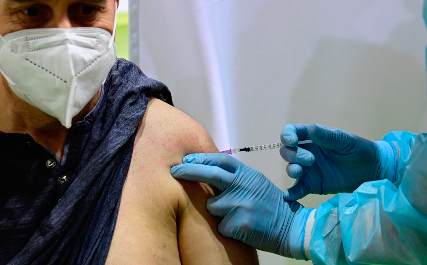 Κορονοϊός: Αυστηροποίηση των κανονισμών εισόδου στη χώρα ετοιμάζουν οι Γερμανοί &#8211; Εμβόλιο ή αρνητικό τέστ
