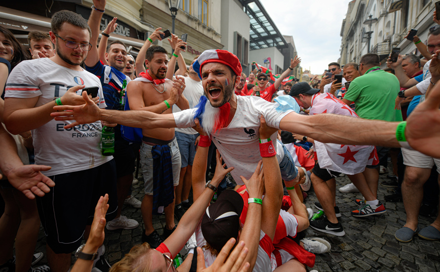 «Καμπανάκι» από ΠΟΥ: Οι αγώνες του Euro 2020 ενδέχεται να αποτελέσουν εστίες υπερμετάδοσης κορονοϊού