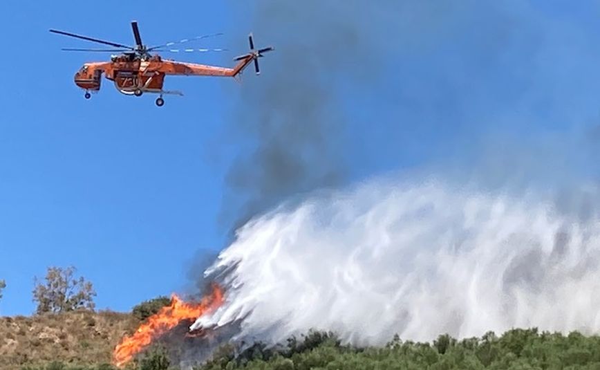 Φωτιά τώρα στην περιοχή Νερατζούλες στη Ζάκυνθο