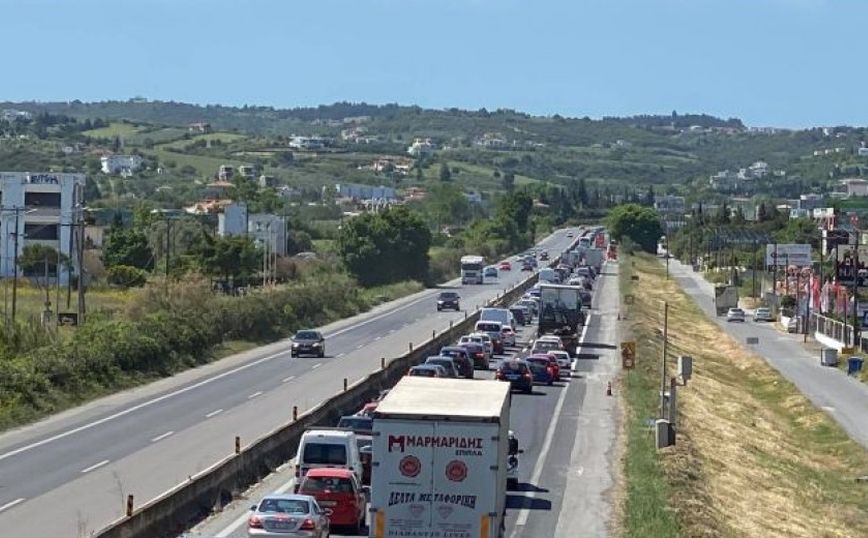 Φεύγουν οι Θεσσαλονικείς – Αυξημένη κίνηση προς την Χαλκιδική
