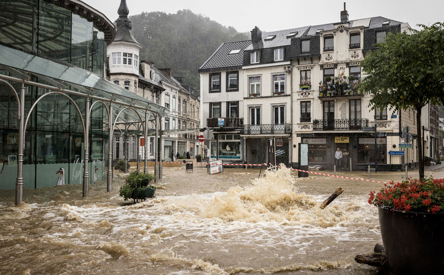 Καταστροφικές πλημμύρες και στο Βέλγιο: Τουλάχιστον δύο νεκροί στη Βαλλονία