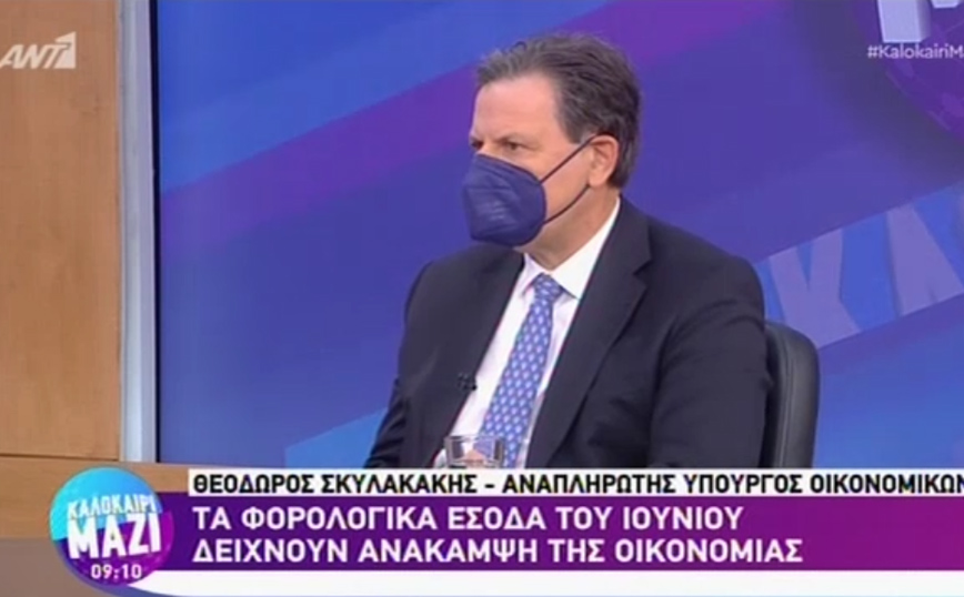 Σκυλακάκης: Το lockdown δεν είναι στο τραπέζι