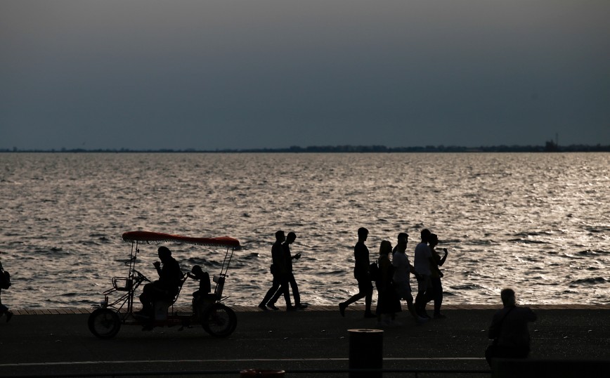 Ζέρβας: Αύξηση 250% στα ενεργά κρούσματα κορονοϊού στη Θεσσαλονίκη μέσα σε μια εβδομάδα