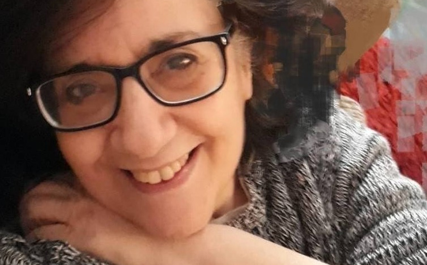 Αντιδράσεις για τη Μάρω Βαμβουνάκη: «Και έχω φάει ξύλο από άντρα και έχω ρίξει» – Πώς δικαιολογήθηκε η συγγραφέας