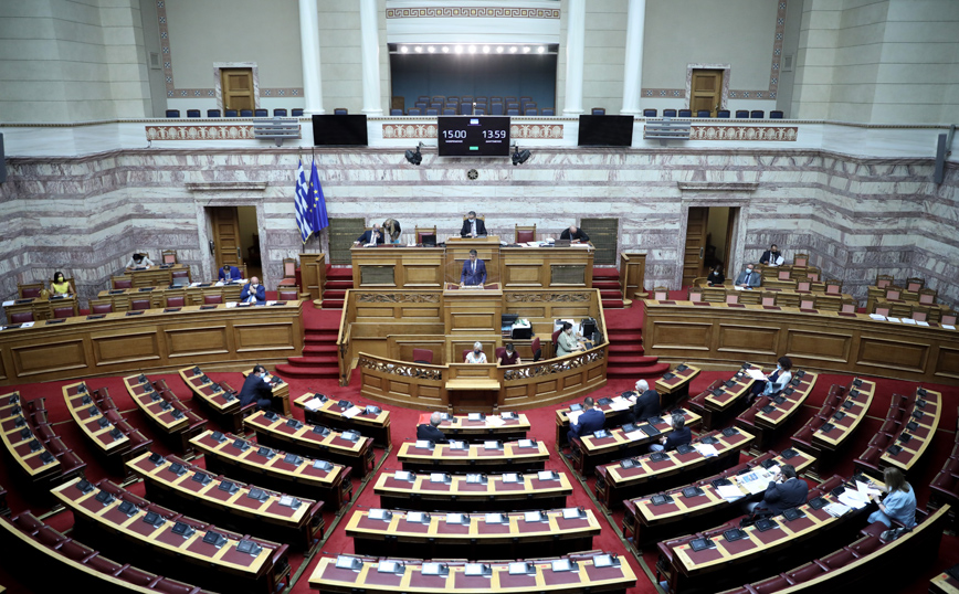 Κατατέθηκε στη Βουλή ο Κρατικός Προϋπολογισμός 2022