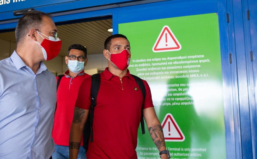 Ο Ρόνι Λόπες αλλάζει τα πλάνα του Μαρτίνς &#8211; «Όχι» για&#8230; Ραφίνια
