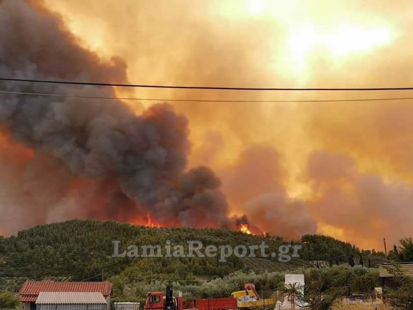 Φωτιά στη Λίμνη Ευβοίας: Μαίνεται η πυρκαγιά &#8211; Δείτε εικόνες και βίντεο