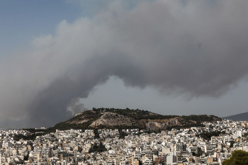 Εθνικό Αστεροσκοπείο Αθηνών: Άσχημη η κατάσταση με τα σωματίδια σε πολλές περιοχές λόγω της φωτιάς στη Βαρυμπόμπη